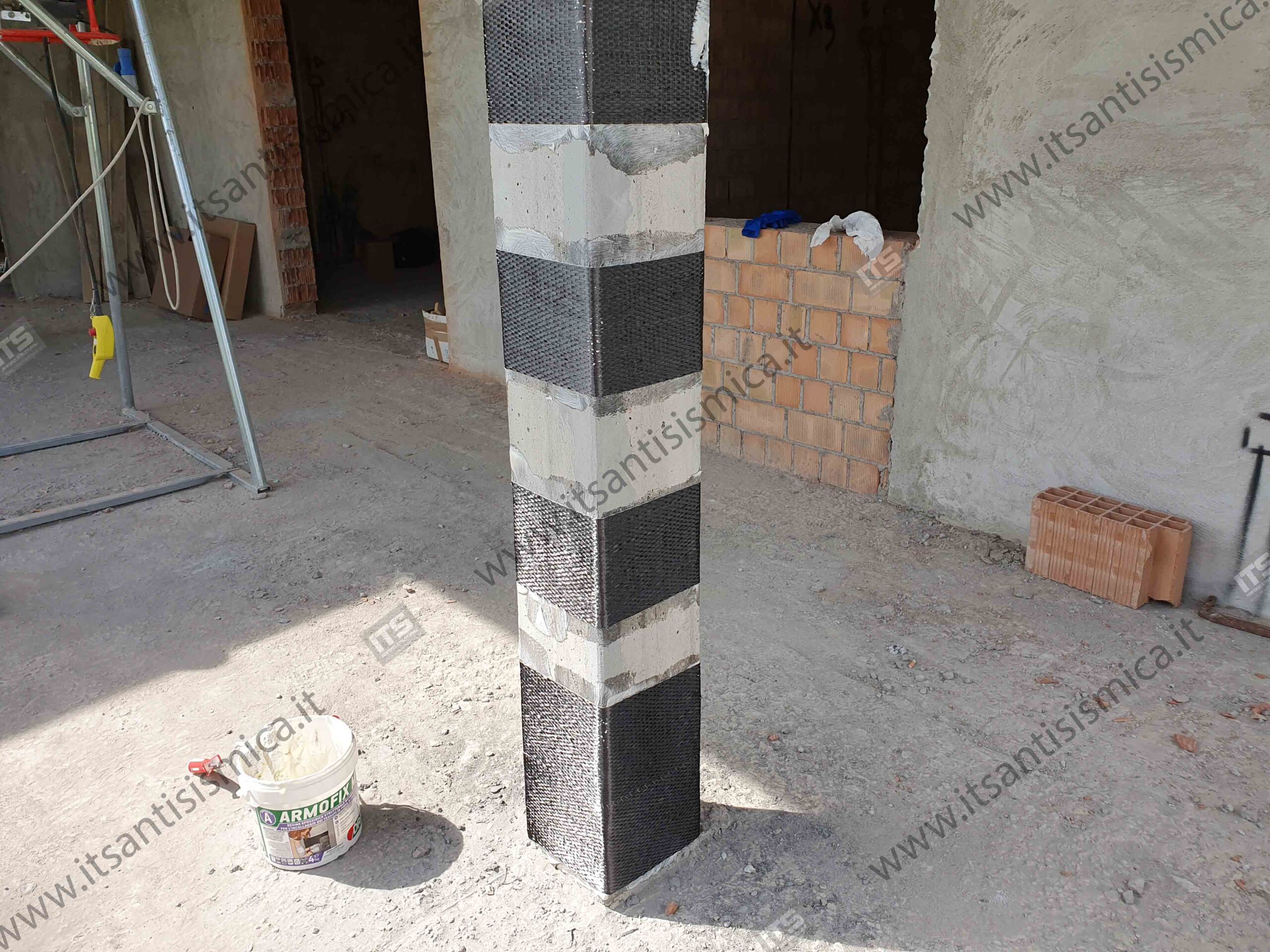 Pilastri a Carpi — Carpi (MO) — fotografia di cantiere 3